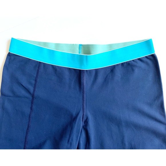 Rare Vintage Lululemon Two-Tone Blue Bellbottoms - Picture 4 of 5